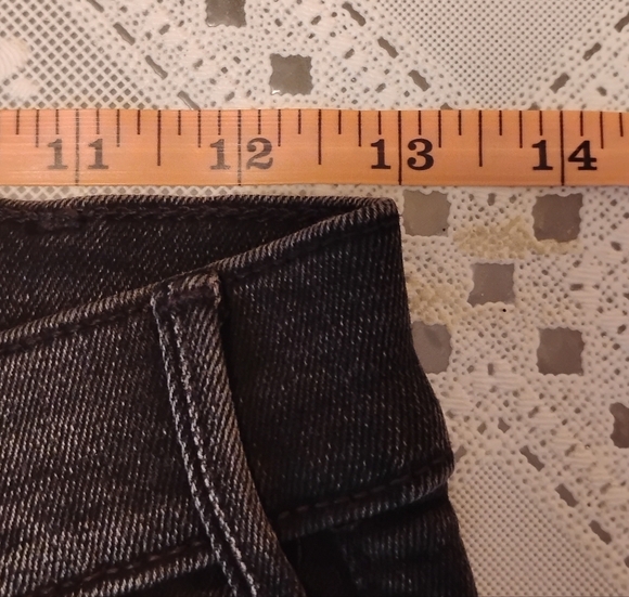 MOTHER The Hustler Ankle Fray In Cat Got Your Tongue Black Jeans, Size 26 - Picture 12 of 16